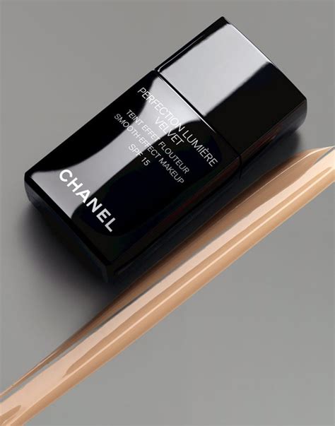 chanel perfection lumiere velvet 20 beige|chanel b30 foundation.